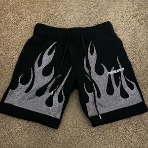 Flame rhinestones shorts